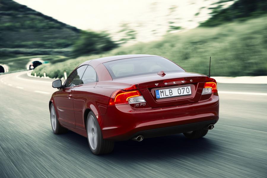  Volvo C70 2010 года  (фото 44 из 51)